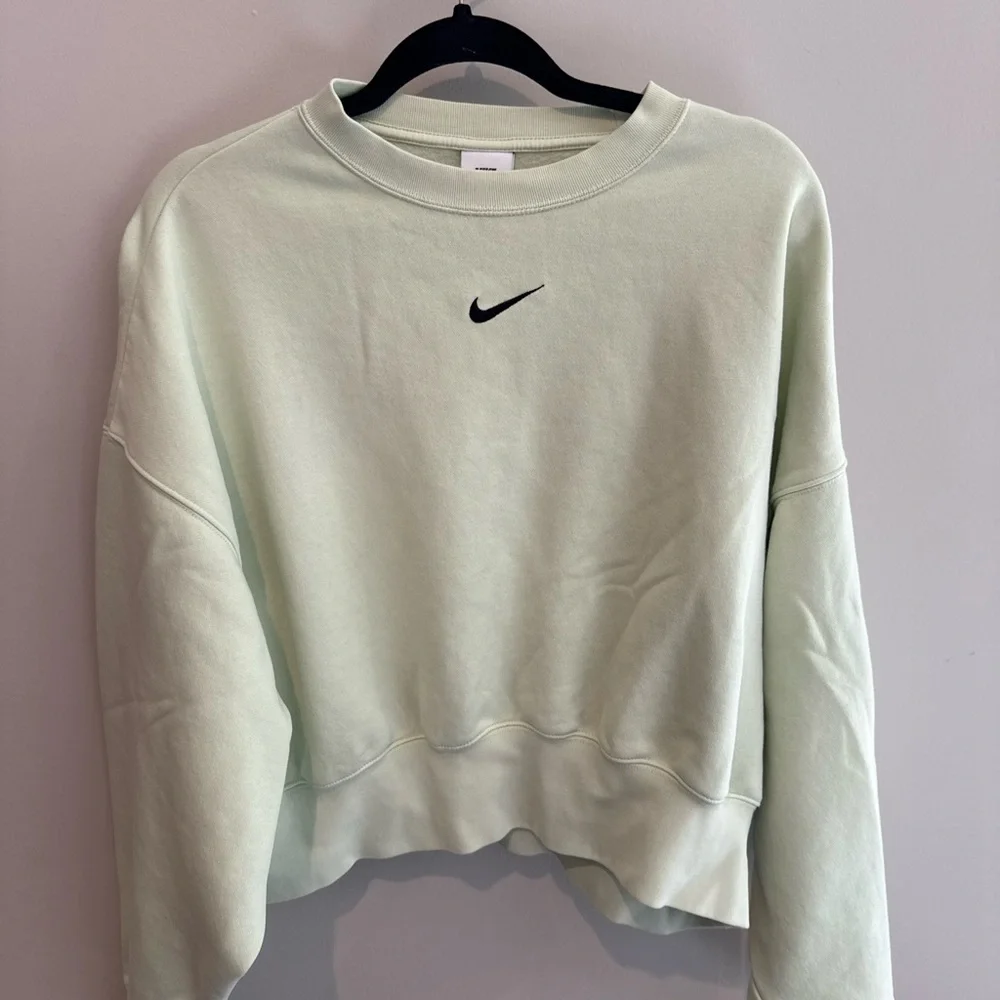 Women's Light Green Nike Sportswear Phoenix Fleece‎